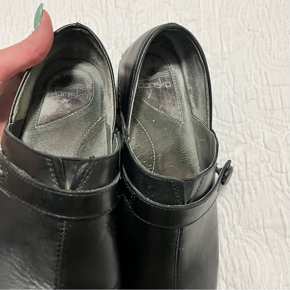 Black Dansko solstice clogs - Picture 4 of 9